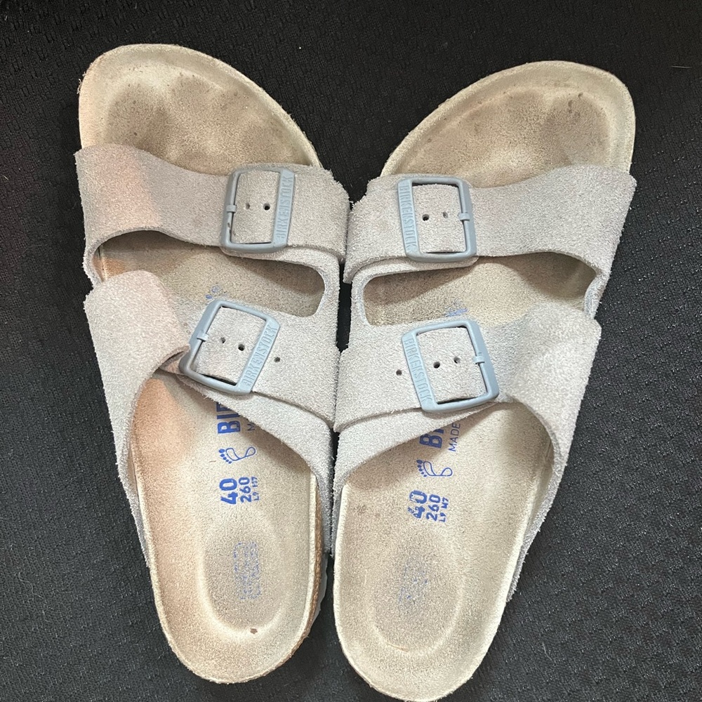 Birkenstock Arizona’s suede size 40